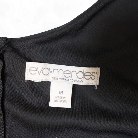 New York & Company Black Crushed Velvet Dress Fit & Flare Pleated Skirt Sz M EUC - Picture 4 of 11